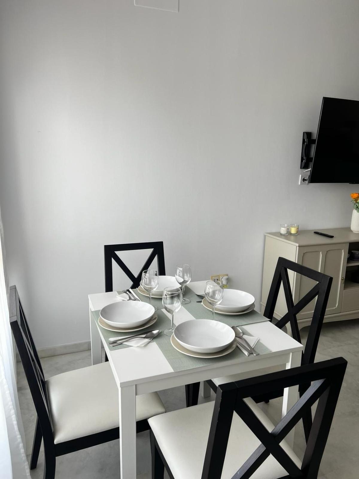 Luxsevilla Moderno 1 Room Piscina Parking Бормухос Экстерьер фото